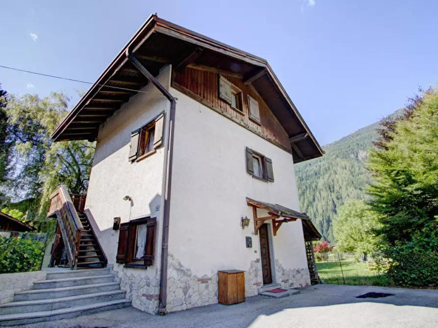 Immagine 11 di Casa indipendente in vendita  in Piazza San Gerolamo, 18 a Pinzolo