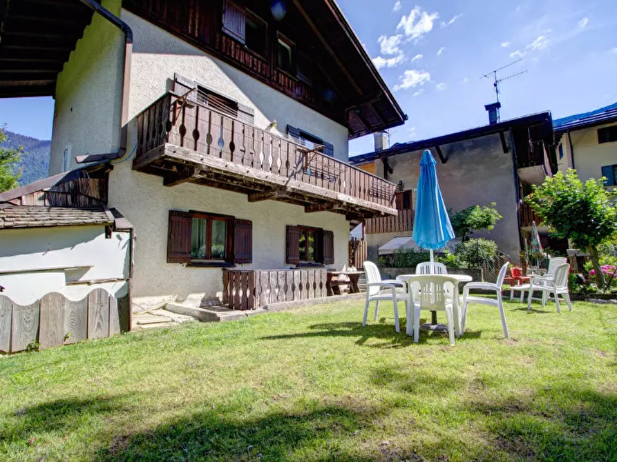 Immagine 22 di Casa indipendente in vendita  in Piazza San Gerolamo, 18 a Pinzolo