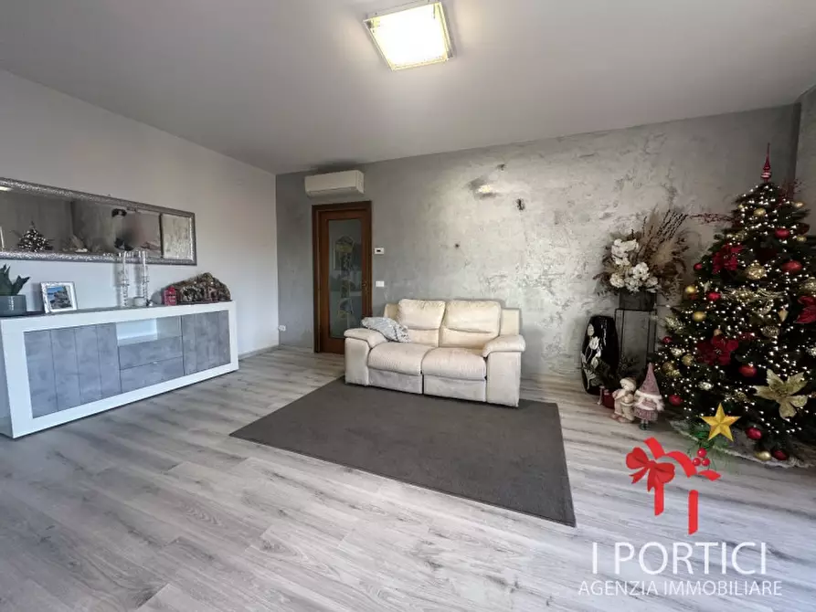 Immagine 5 di Appartamento in vendita  in Via Onaro a Scorzè