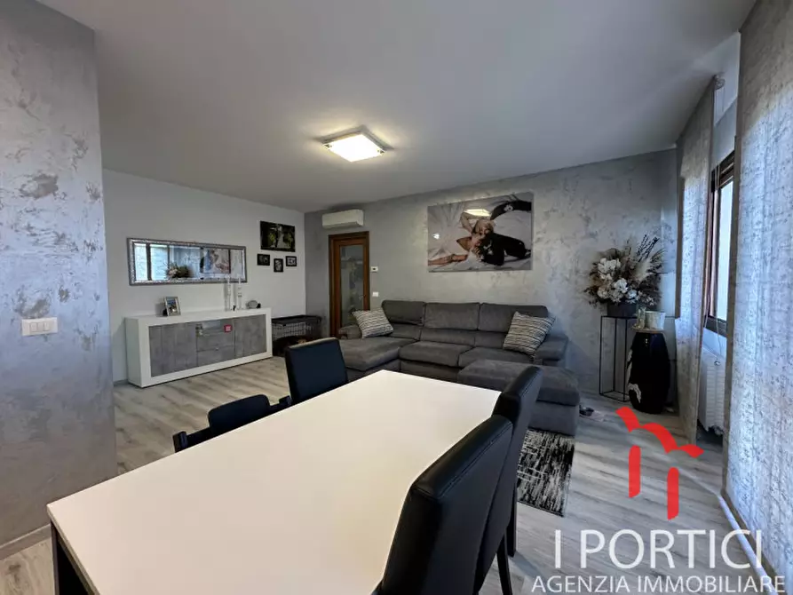 Immagine 10 di Appartamento in vendita  in Via Onaro a Scorzè