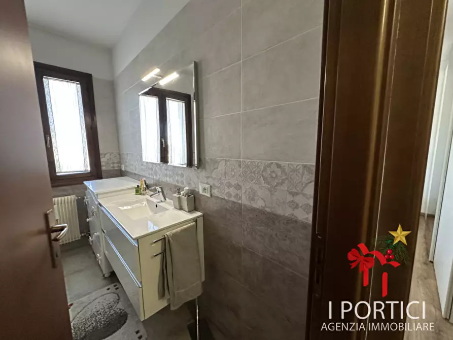 Immagine 30 di Appartamento in vendita  in Via Onaro a Scorzè