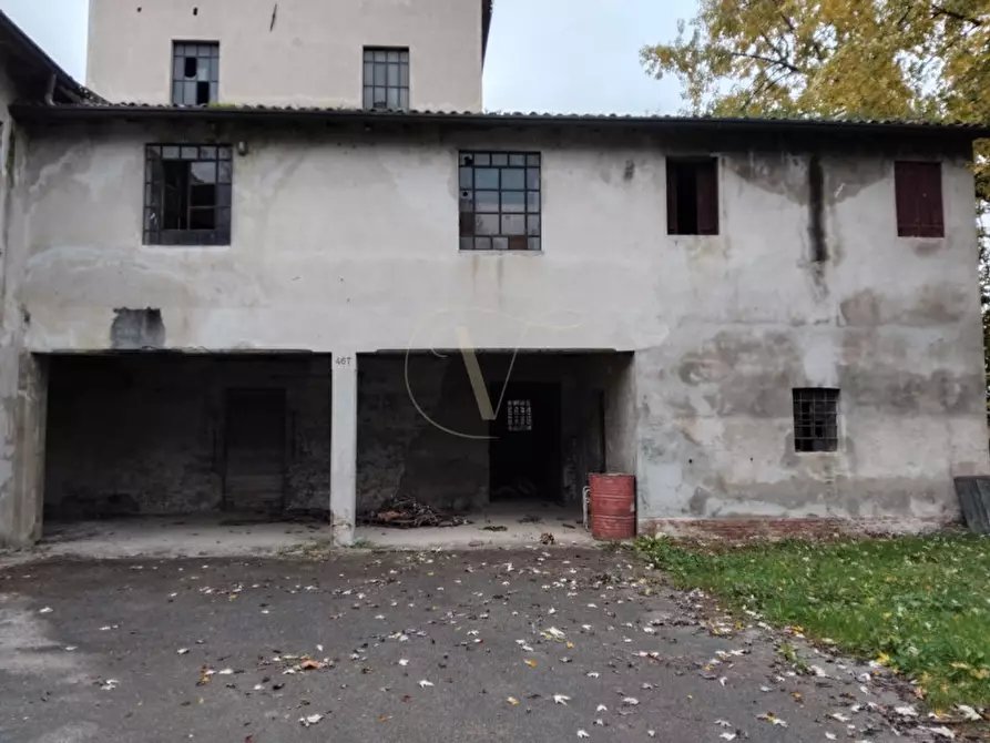 Immagine 10 di Rustico / casale in vendita  in Strada di Ca' Balbi a Vicenza