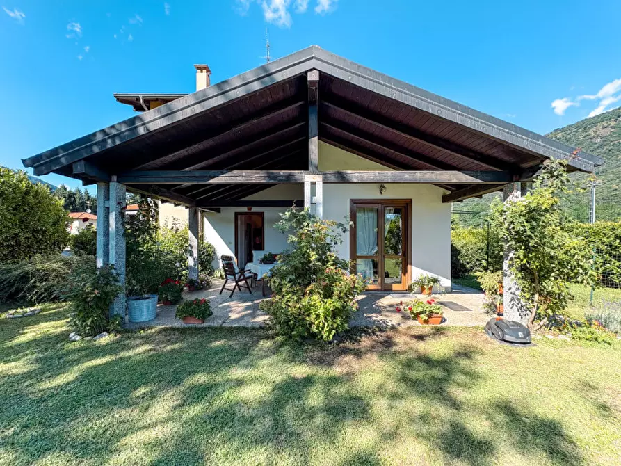 Immagine 1 di Villetta a schiera in vendita  in Via Bruno Bertone 38c a Casale Corte Cerro