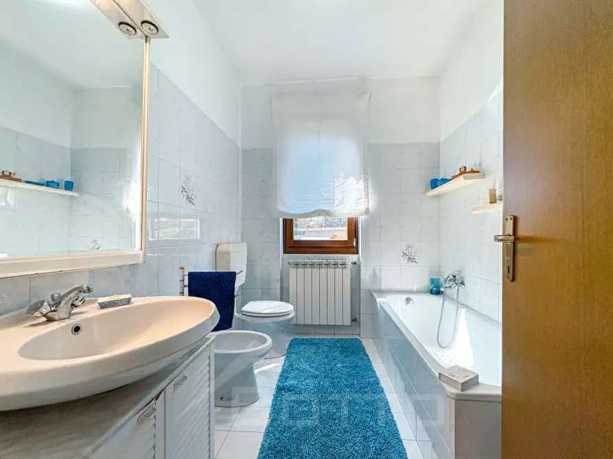 Immagine 17 di Villetta a schiera in vendita  in Via Bruno Bertone 38c a Casale Corte Cerro