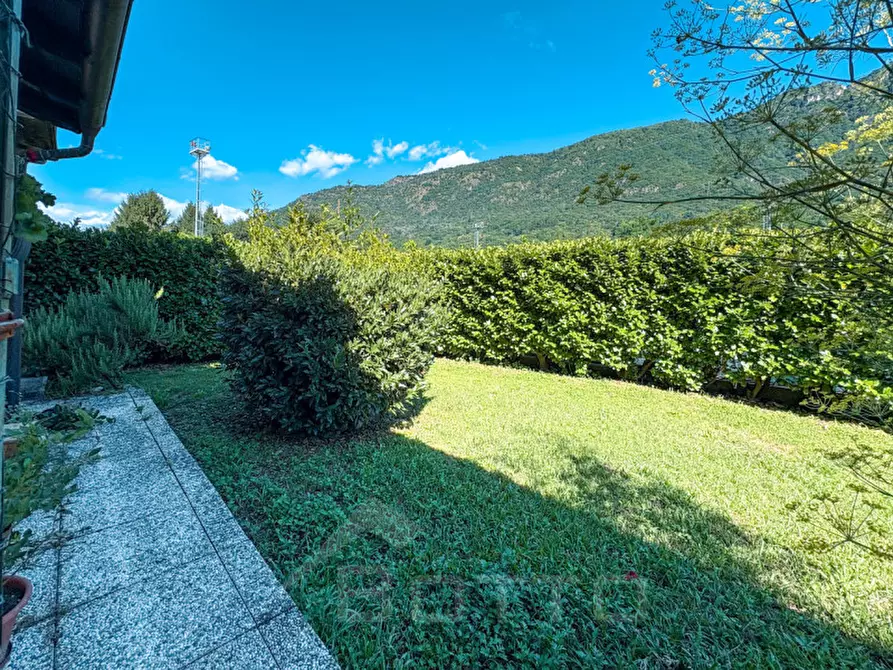 Immagine 38 di Villetta a schiera in vendita  in Via Bruno Bertone 38c a Casale Corte Cerro