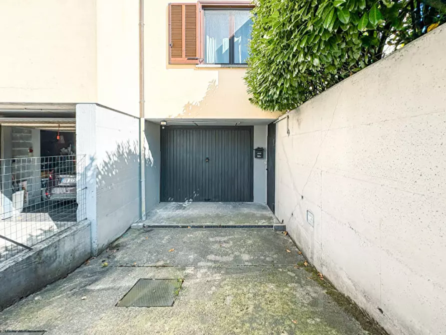 Immagine 55 di Villetta a schiera in vendita  in Via Bruno Bertone 38c a Casale Corte Cerro