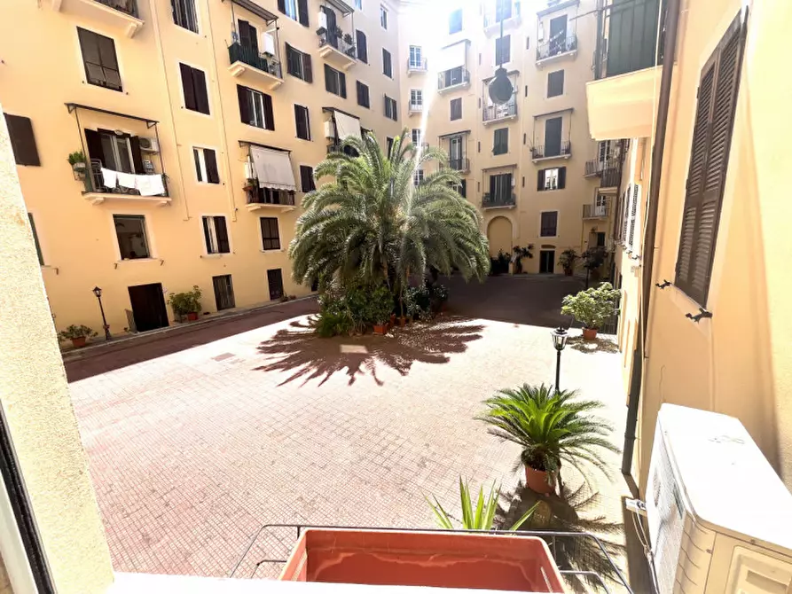 Immagine 21 di Appartamento in affitto  in Via Gaetano Donizetti a Roma