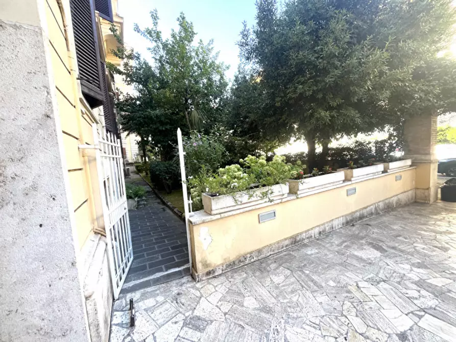 Immagine 30 di Appartamento in affitto  in Via Gaetano Donizetti a Roma