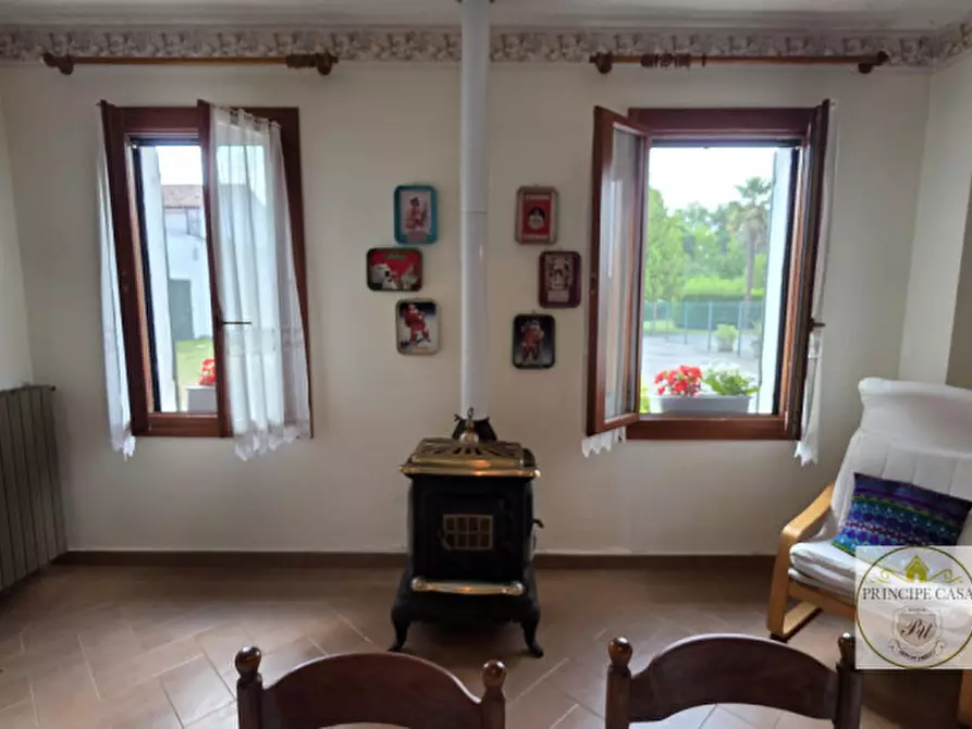 Immagine 6 di Rustico / casale in vendita  a Agna