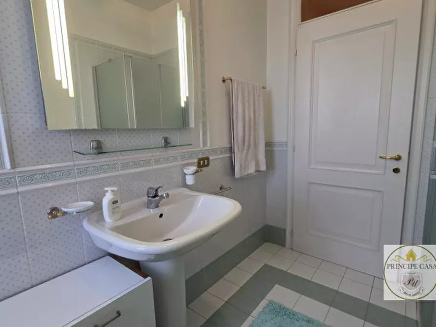 Immagine 17 di Rustico / casale in vendita  a Agna