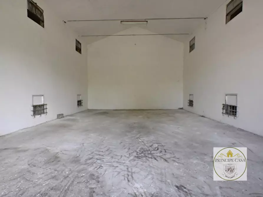 Immagine 28 di Rustico / casale in vendita  a Agna