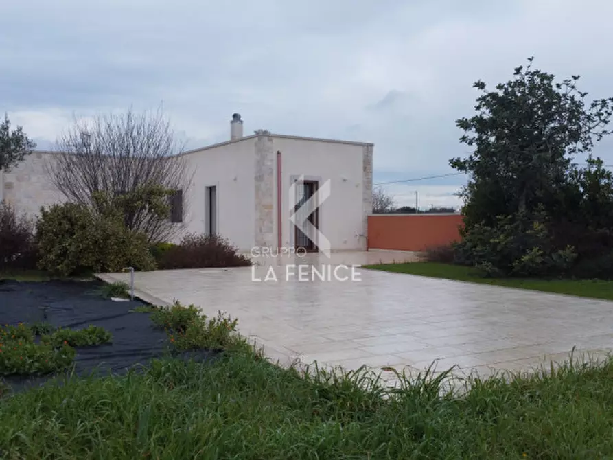 Immagine 7 di Villa in vendita  in Strada Martina Franca - Alberobello a Martina Franca