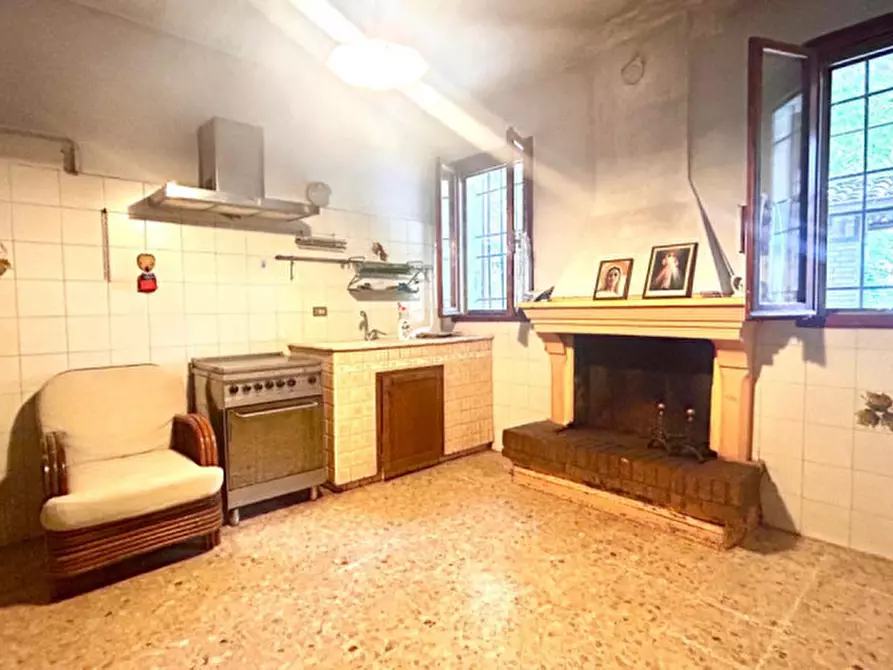 Immagine 8 di Casa bifamiliare in vendita  in Via di Sotto a Cavezzo