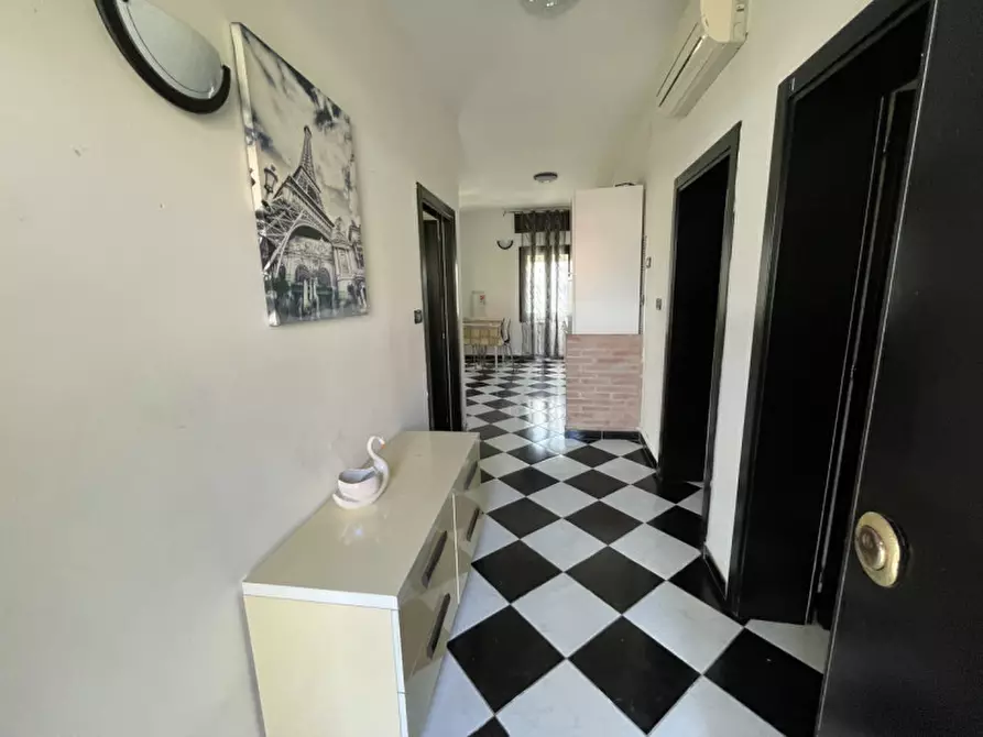 Immagine 4 di Casa indipendente in vendita  in Via Francesco Corner a Chioggia