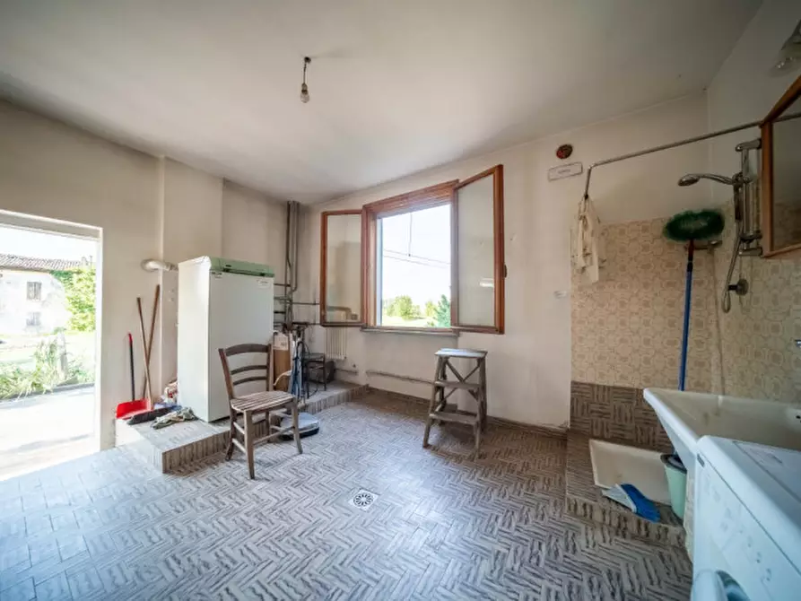 Immagine 13 di Casa indipendente in vendita  in Via Enrico Forlanini a Parma