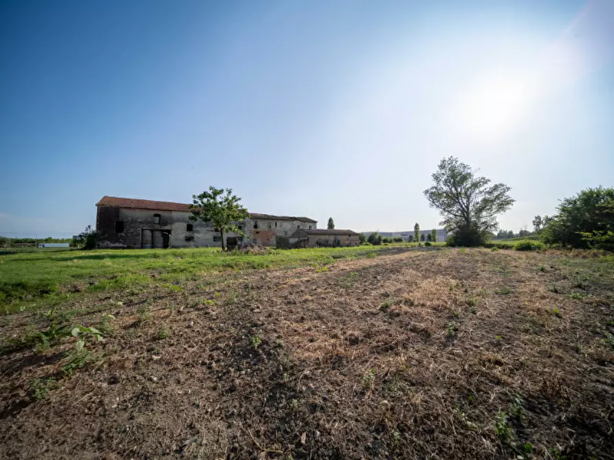 Immagine 60 di Casa indipendente in vendita  in Via Enrico Forlanini a Parma
