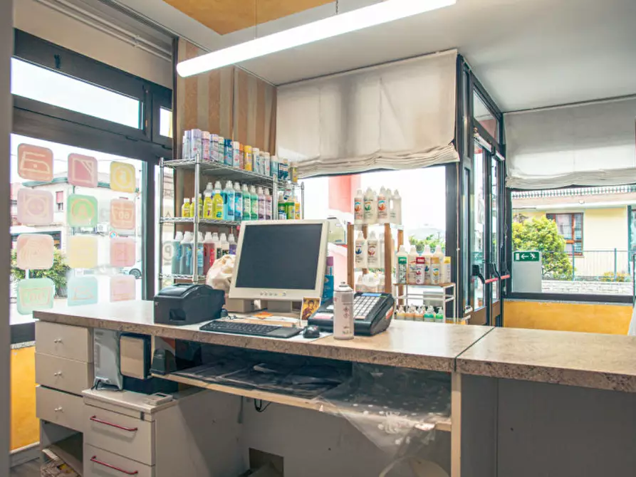 Immagine 1 di Attività commerciale in vendita  a Villa Estense