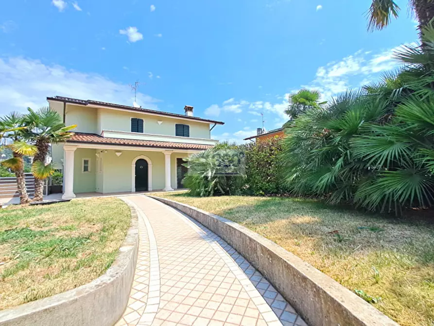 Immagine 7 di Villa in vendita  in Via Biline a Rodengo-Saiano
