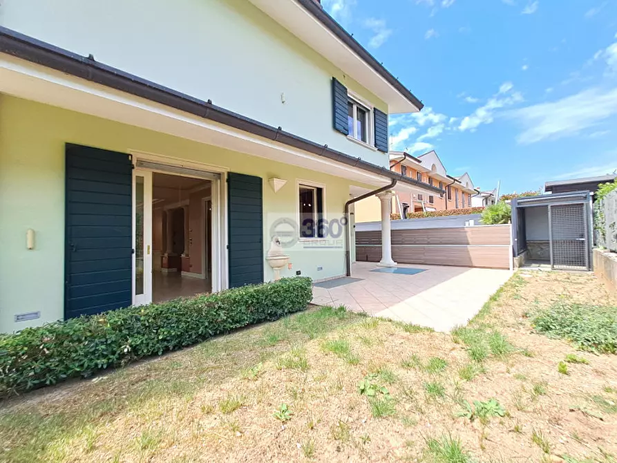 Immagine 28 di Villa in vendita  in Via Biline a Rodengo-Saiano