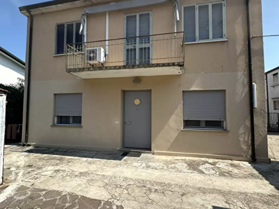 Immagine 41 di Casa bifamiliare in vendita  in VIA BRANDOLESE a Padova