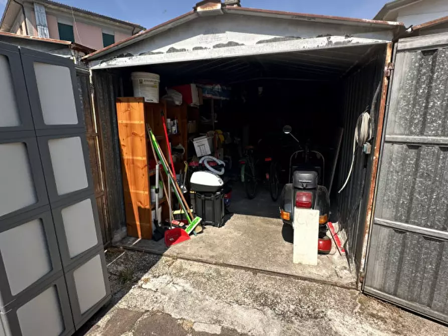 Immagine 44 di Casa bifamiliare in vendita  in VIA BRANDOLESE a Padova