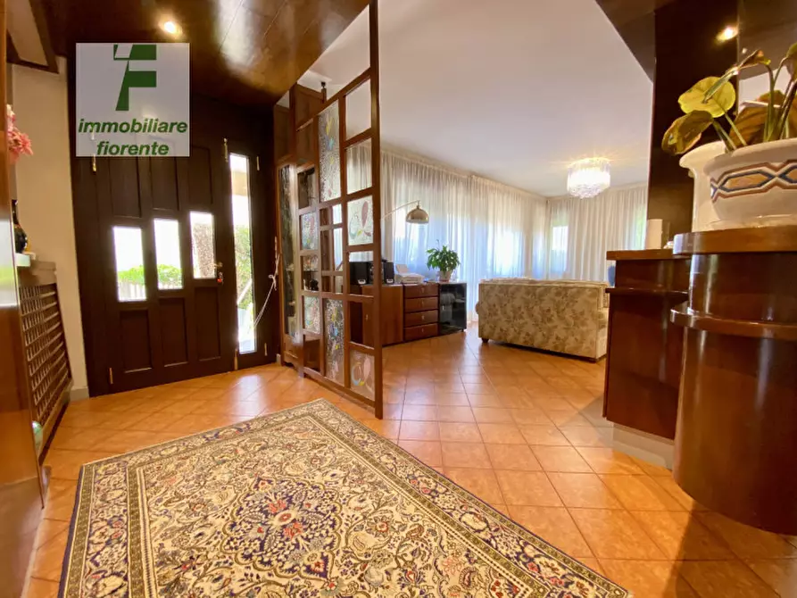 Immagine 2 di Casa indipendente in vendita  in VI FLORIGERIO a Padova
