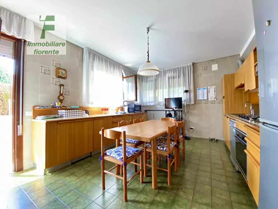 Immagine 13 di Casa indipendente in vendita  in VI FLORIGERIO a Padova