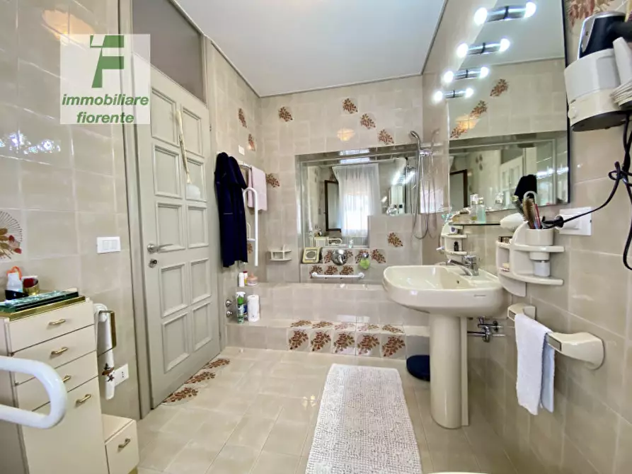 Immagine 21 di Casa indipendente in vendita  in VI FLORIGERIO a Padova