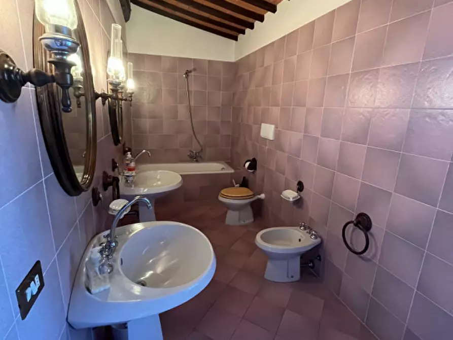 Immagine 41 di Villa in vendita  in Penna a Terranuova Bracciolini