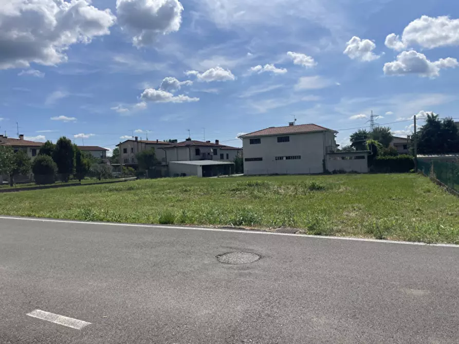 Immagine 3 di Terreno in vendita  a Cappella Maggiore