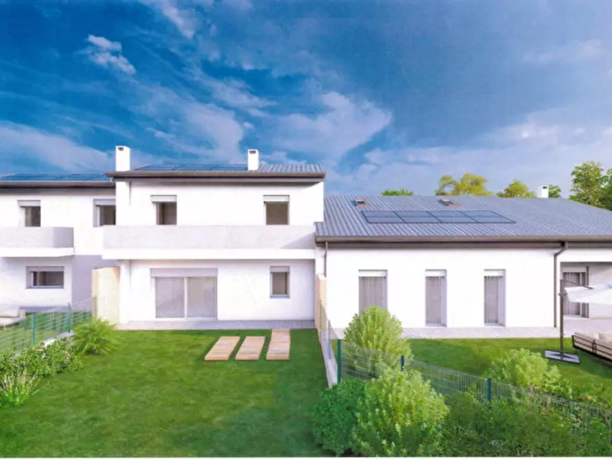 Immagine 1 di Casa trifamiliare in vendita  in Via Camillo Cavour a Ponte San Nicolò