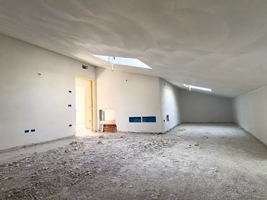 Immagine 16 di Casa trifamiliare in vendita  in Via Camillo Cavour a Ponte San Nicolò