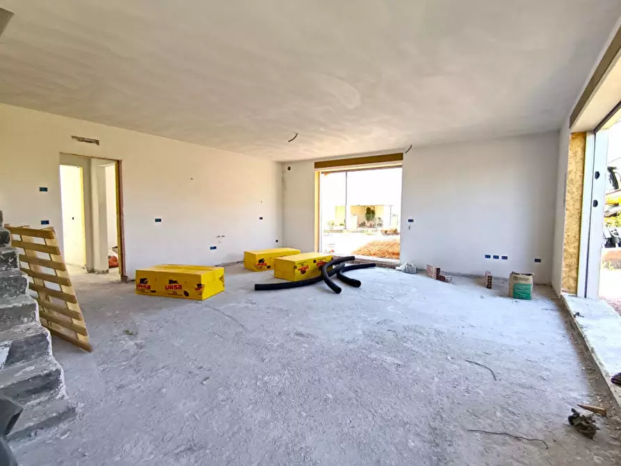 Immagine 5 di Casa trifamiliare in vendita  in Via Camillo Cavour a Ponte San Nicolò