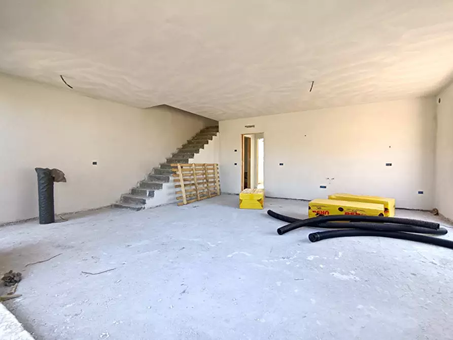 Immagine 6 di Casa trifamiliare in vendita  in Via Camillo Cavour a Ponte San Nicolò