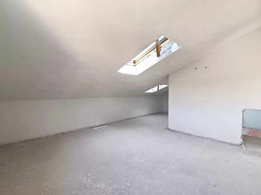 Immagine 15 di Casa trifamiliare in vendita  in Via Camillo Cavour a Ponte San Nicolò