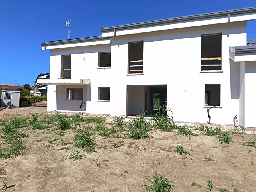 Immagine 22 di Casa trifamiliare in vendita  in Via Camillo Cavour a Ponte San Nicolò