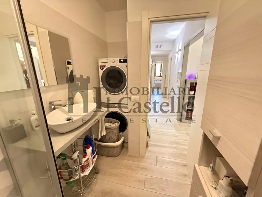 Immagine 13 di Appartamento in vendita  in Via Vittorio Formentano a Castiglione Del Lago