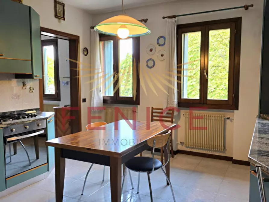 Immagine 13 di Appartamento in vendita  in Piazza Luigi Negrelli a Montebelluna