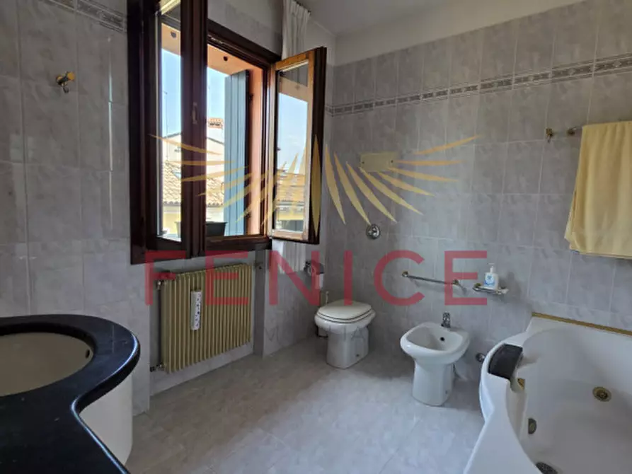 Immagine 17 di Appartamento in vendita  in Piazza Luigi Negrelli a Montebelluna