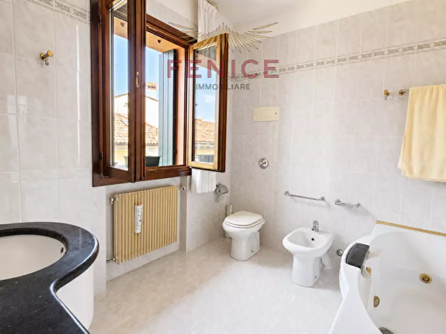 Immagine 31 di Appartamento in vendita  in Piazza Luigi Negrelli a Montebelluna