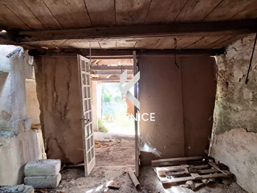 Immagine 18 di Rustico / casale in vendita  in C.da Falsegna a Martina Franca