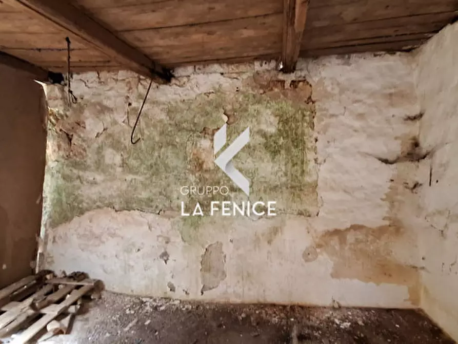 Immagine 27 di Rustico / casale in vendita  in C.da Falsegna a Locorotondo