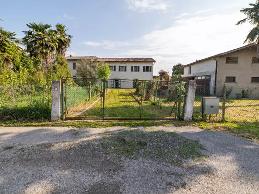 Immagine 22 di Casa bifamiliare in vendita  in Via Venezia a Camponogara