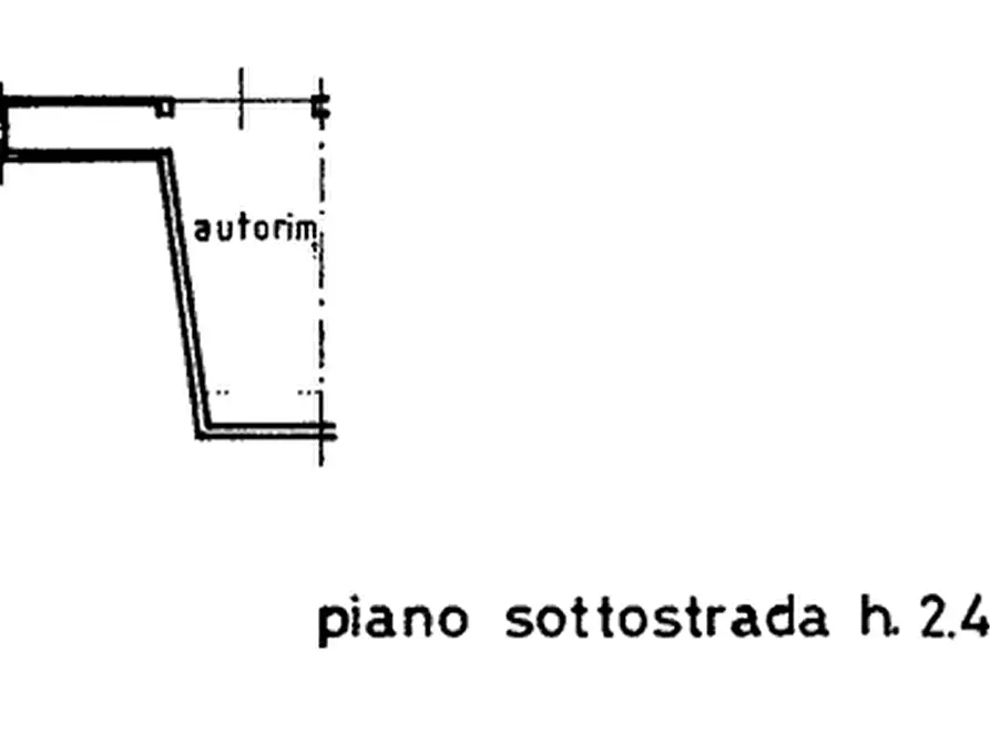 Immagine 7 di Garage in vendita  in Via Antonio Pacinotti a Vicenza