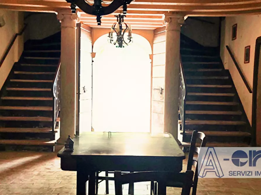 Immagine 11 di Palazzo in vendita  in via Oliero di sotto a Valbrenta