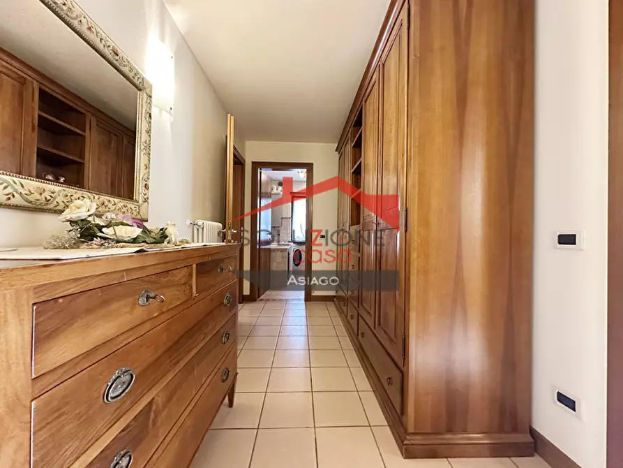 Immagine 11 di Appartamento in vendita  a Asiago