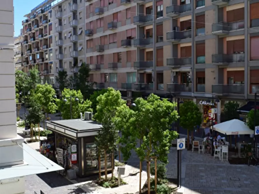 Immagine 23 di Ufficio in affitto  in C.so Umberto I 25 a Pescara