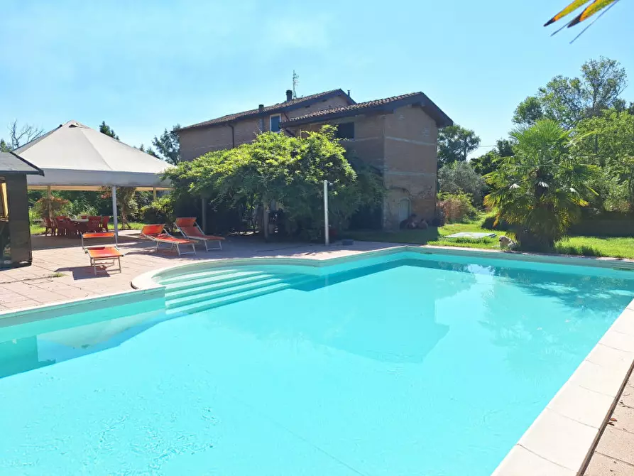 Immagine 2 di Casa indipendente in vendita  in via cavo argine a Modena