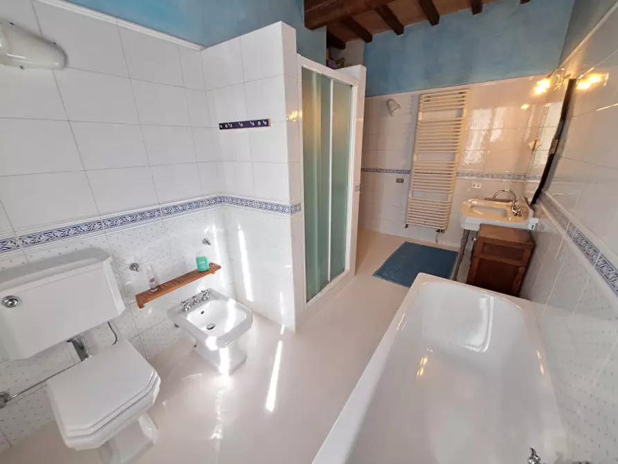 Immagine 16 di Casa indipendente in vendita  in via cavo argine a Modena