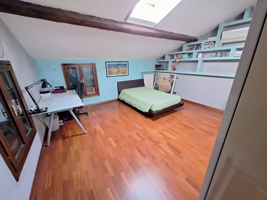 Immagine 25 di Casa indipendente in vendita  in via cavo argine a Modena